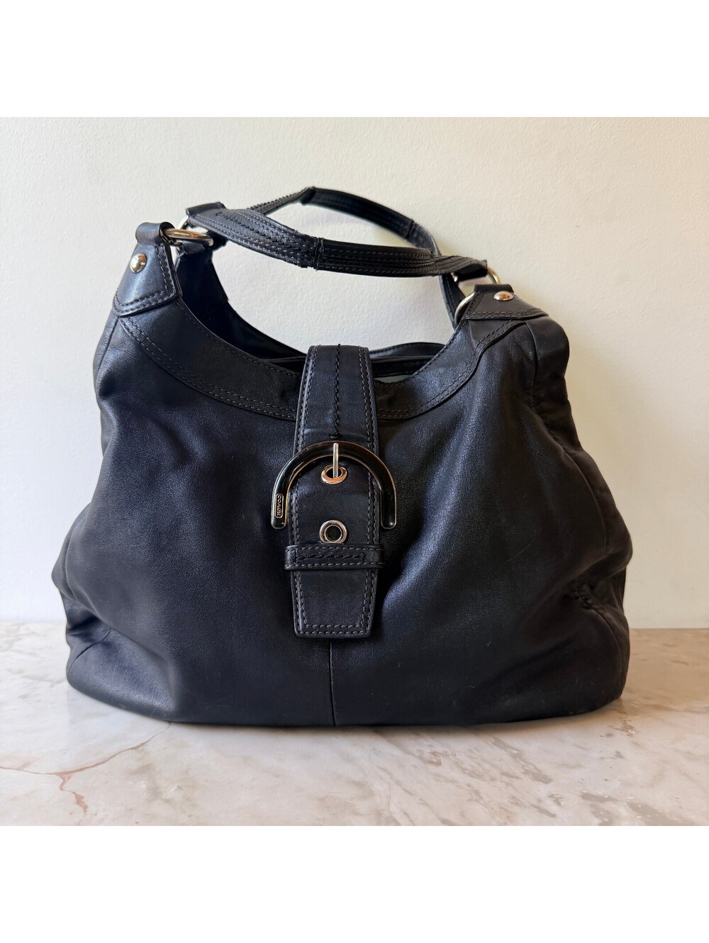 Coach Soho Lynn Black Leather Shoulder Bag with Buckle Detail No e1120-f17092
